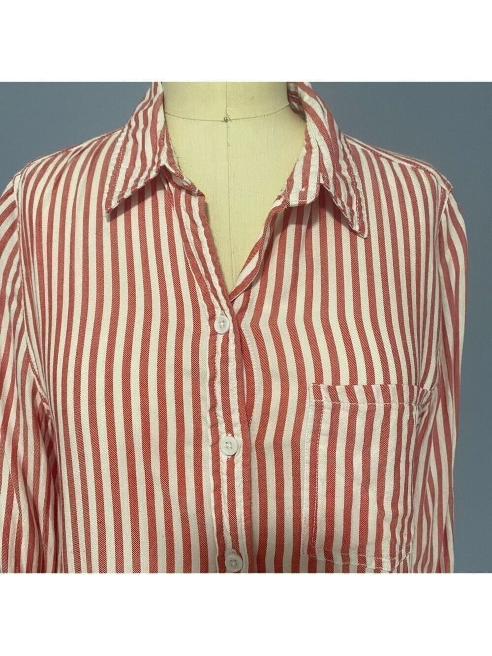 Beach Lunch Lounge White Red Striped Button-Up Shirt Relaxed Fit Small - Picture 3 of 8